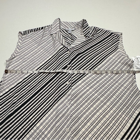 Nine West Black and White Diagonal Striped Sleeveless Workwear Blouse Plus 0XL - Picture 6 of 7